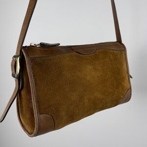 1980s Vintage Gucci Brown Suede Leather Shoulder Bag
